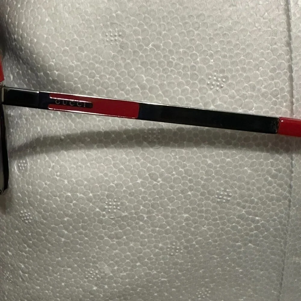 Gucci Aviator Sunglasses GG 1827/S - Timeless Elegance and Sophistication - Picture 15 of 16